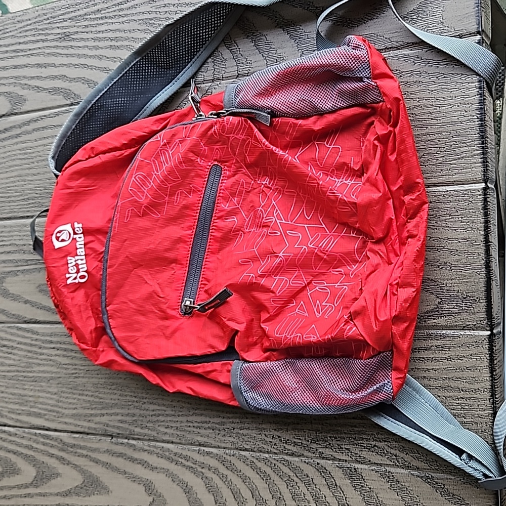 New Outlander Ultra Light Packable Backpack Daypack -Red Outdoor Hiking Camping